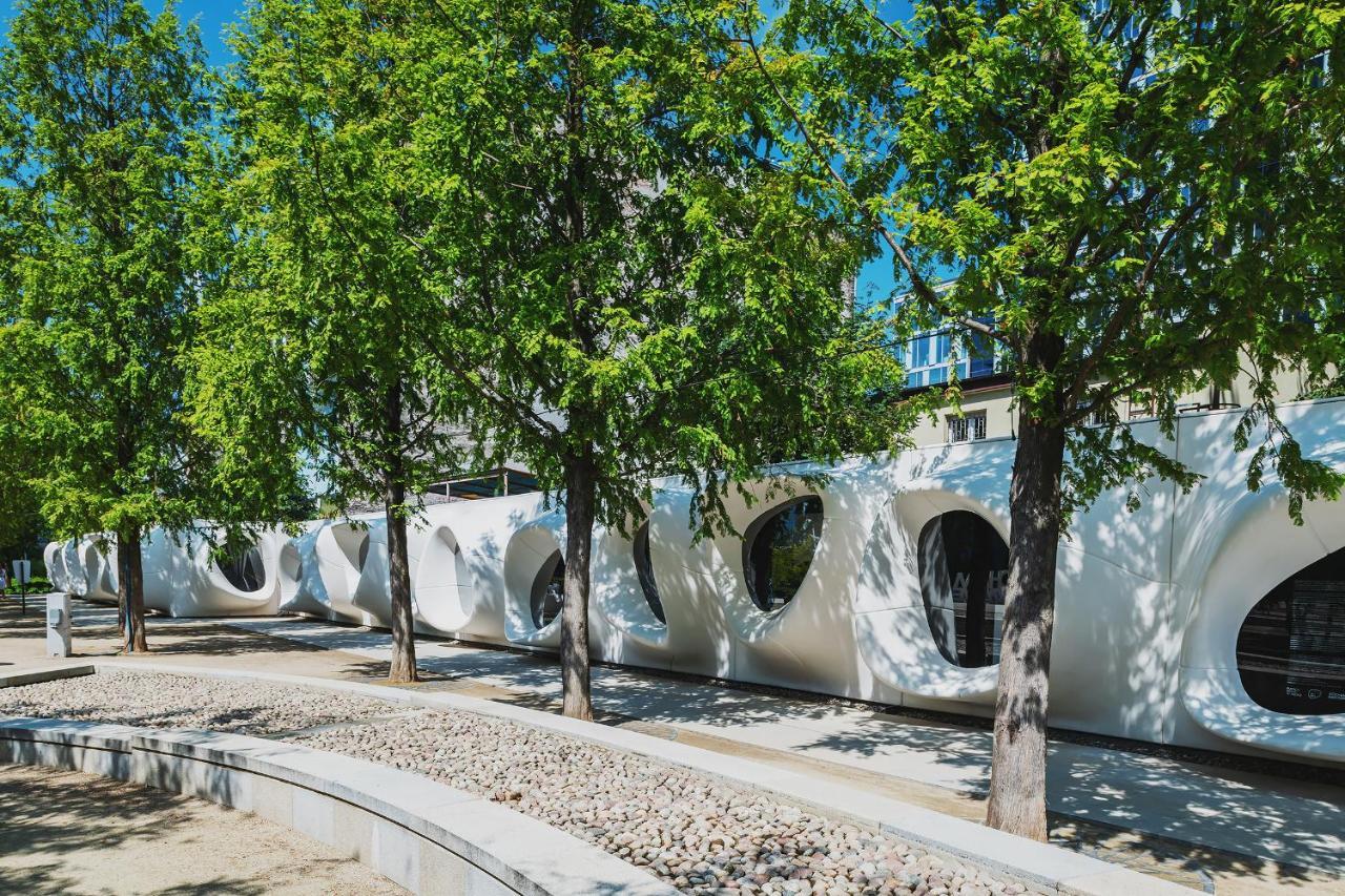 Wronia Oxygen P&O Accommodation Warschau Exterior foto